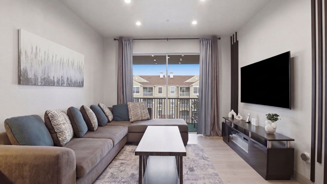 Photo of Livingroom in Windsor Hills