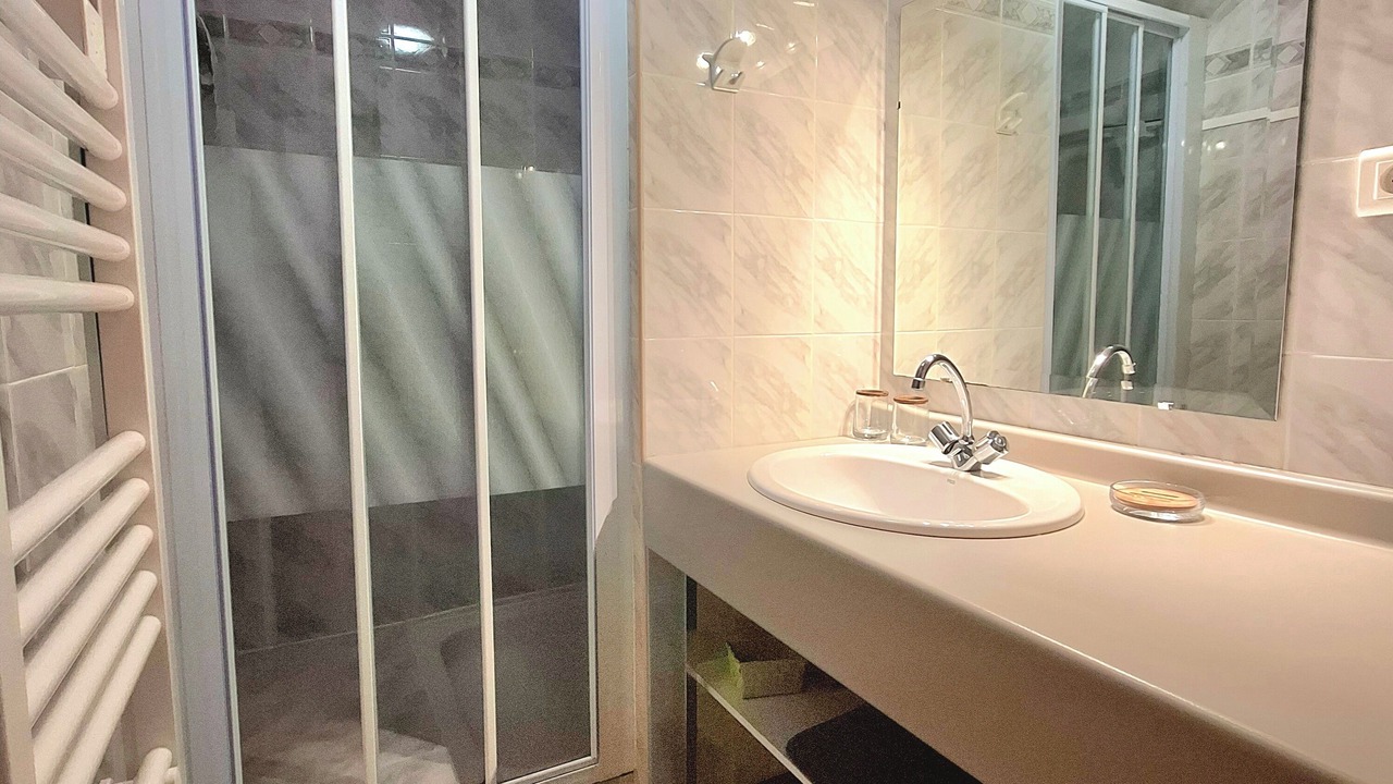Photo of Bathroom in Cauterets