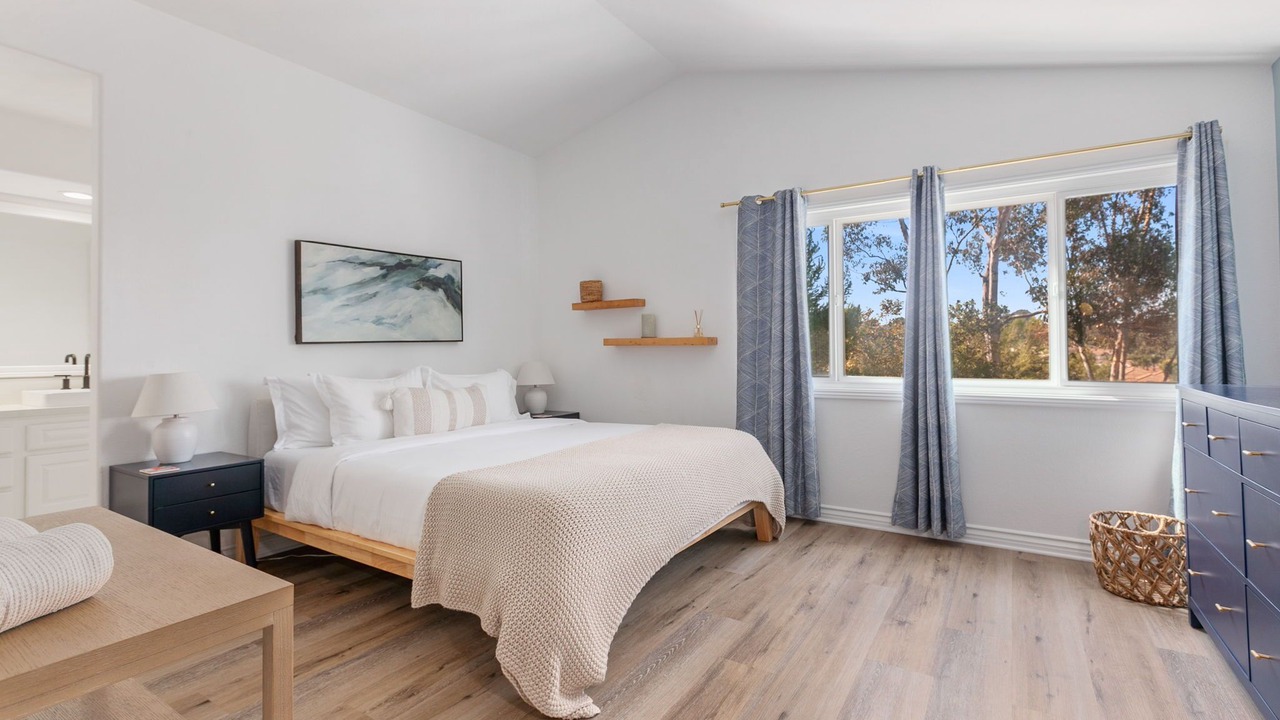 Photo of Bedroom in Vista