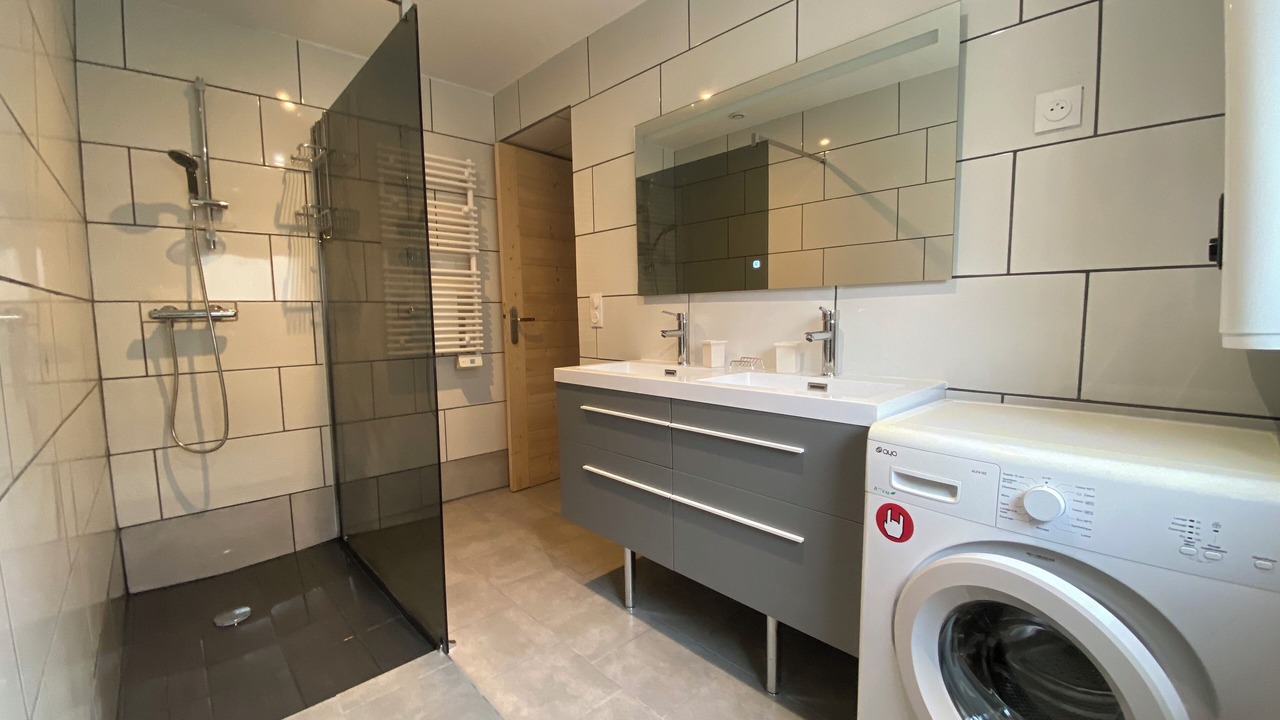 Photo of Bathroom in Trelivan