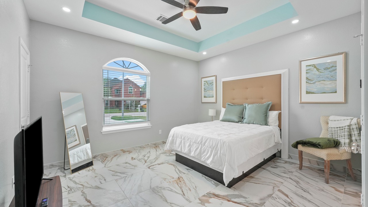Photo of Bedroom in Southeast Houston