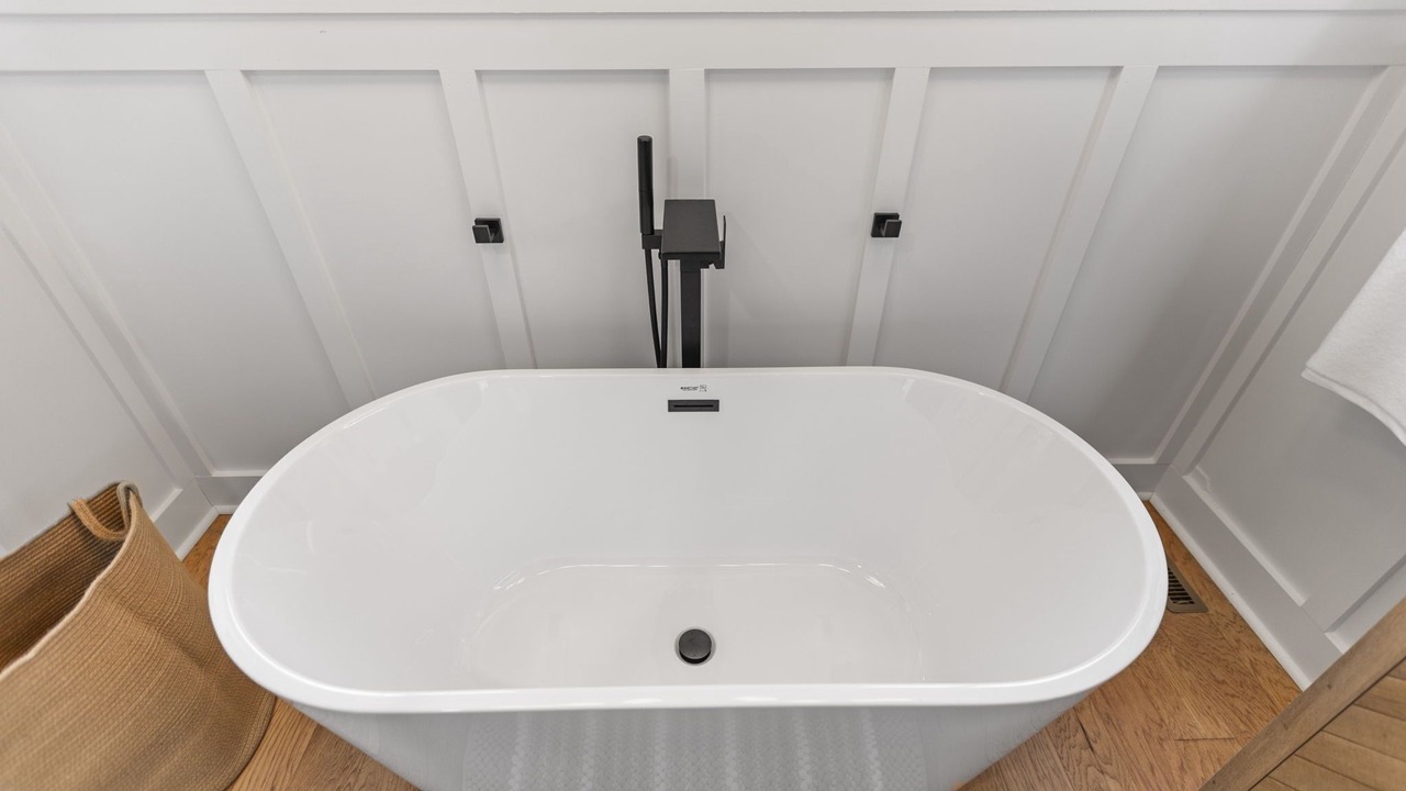 Photo of Bathroom in Newark