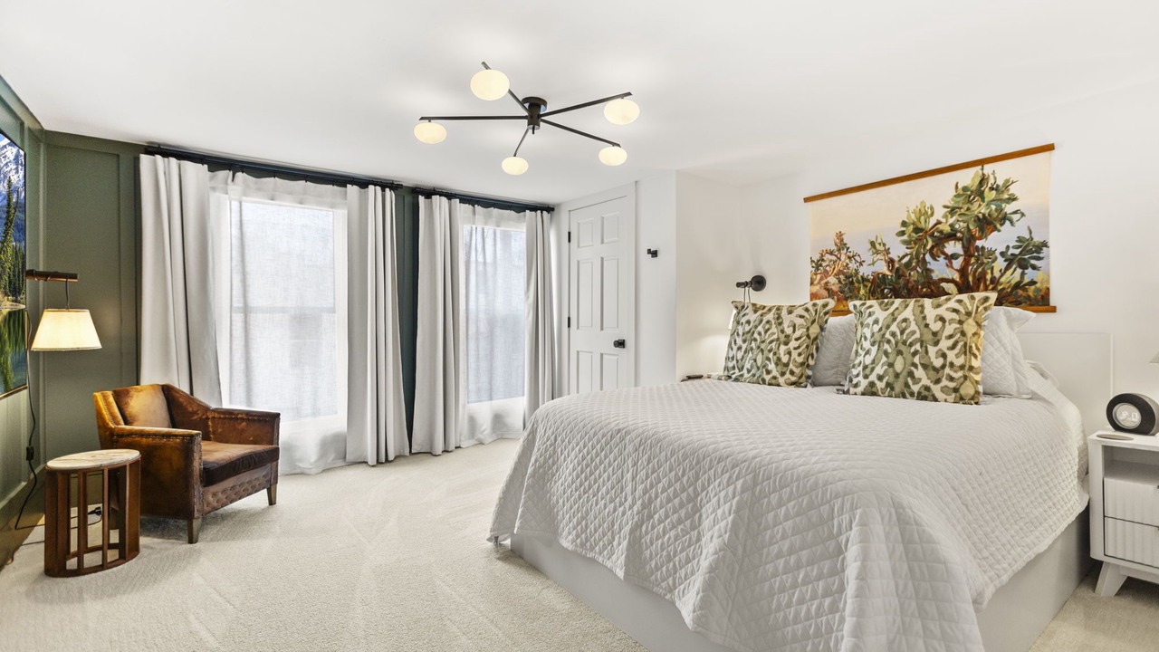 Photo of Bedroom in Newark