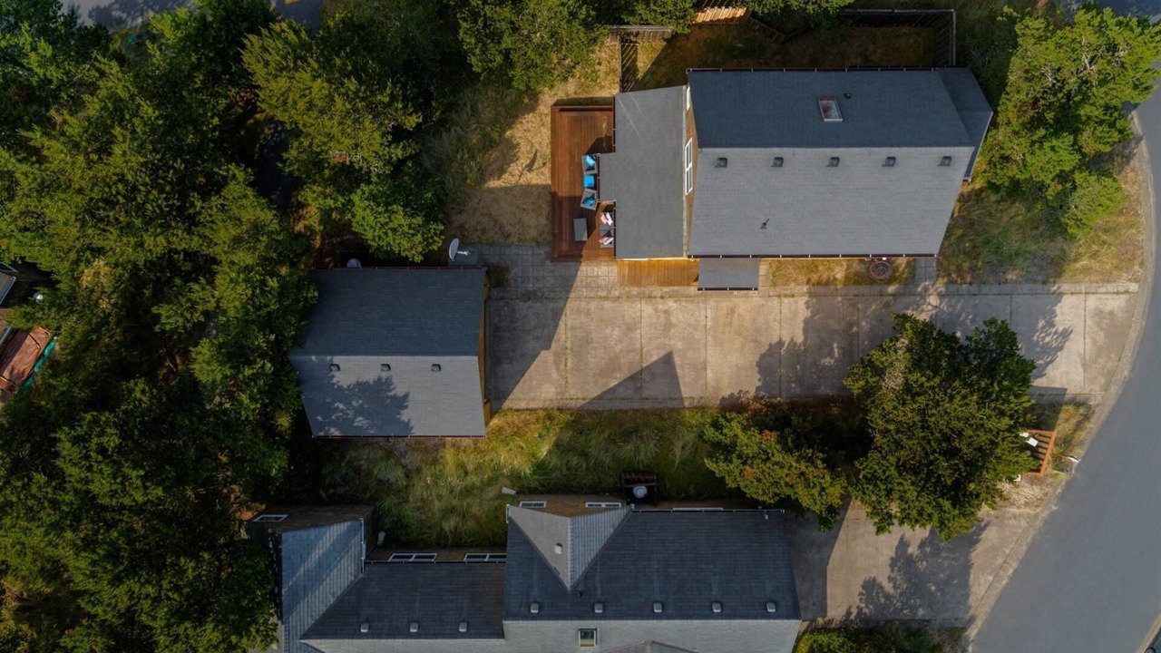 Photo of Others in Shorepine Village