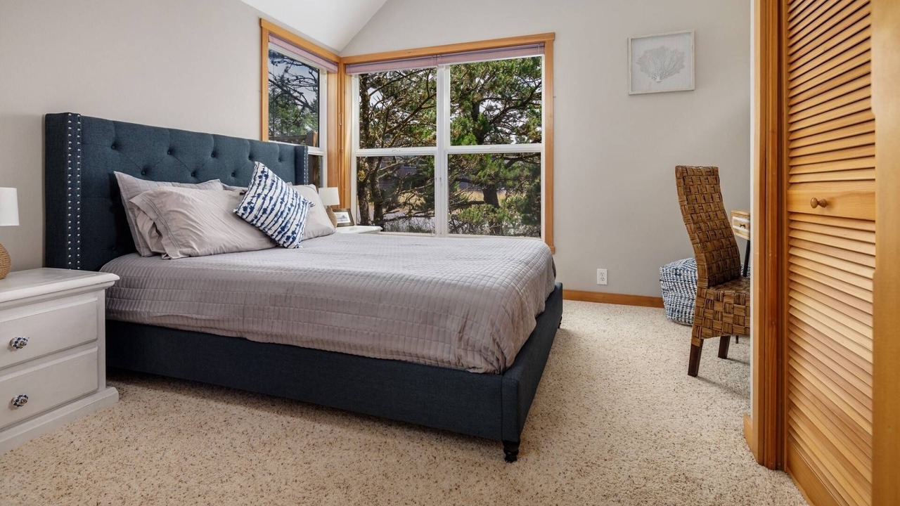 Photo of Others in Shorepine Village