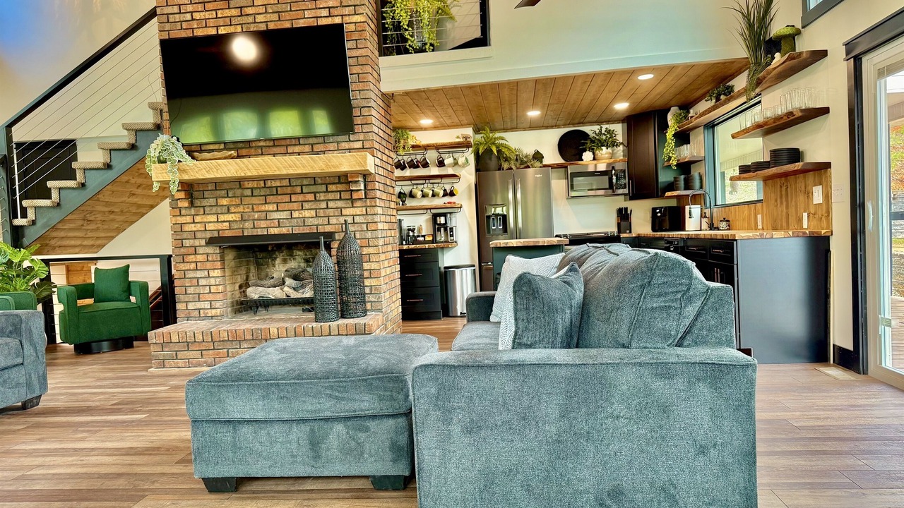 Photo of Livingroom in La Follette