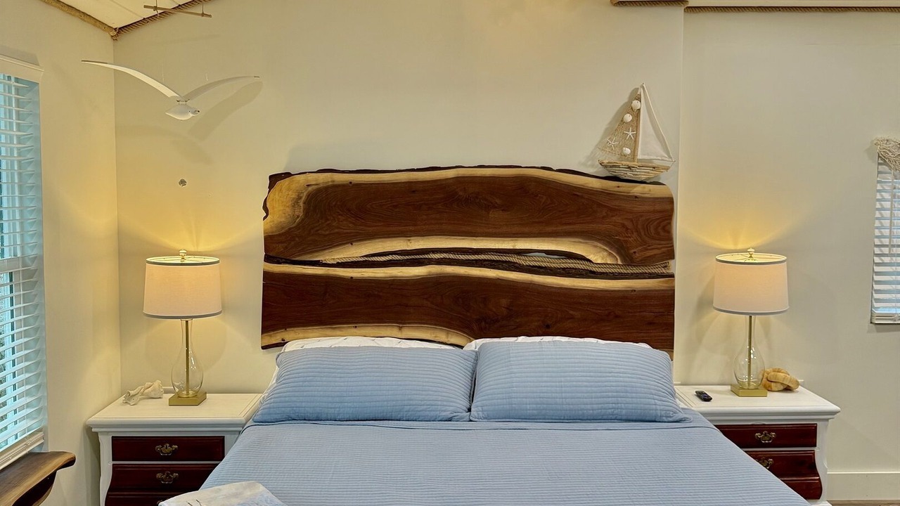 Photo of Bedroom in La Follette