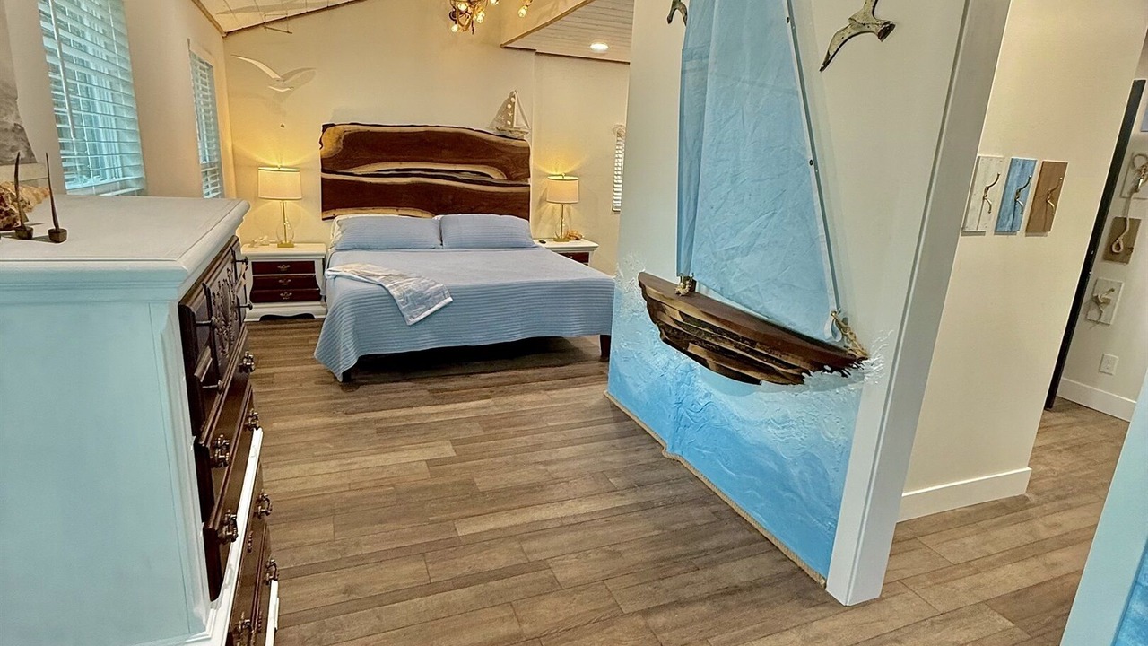 Photo of Bedroom in La Follette