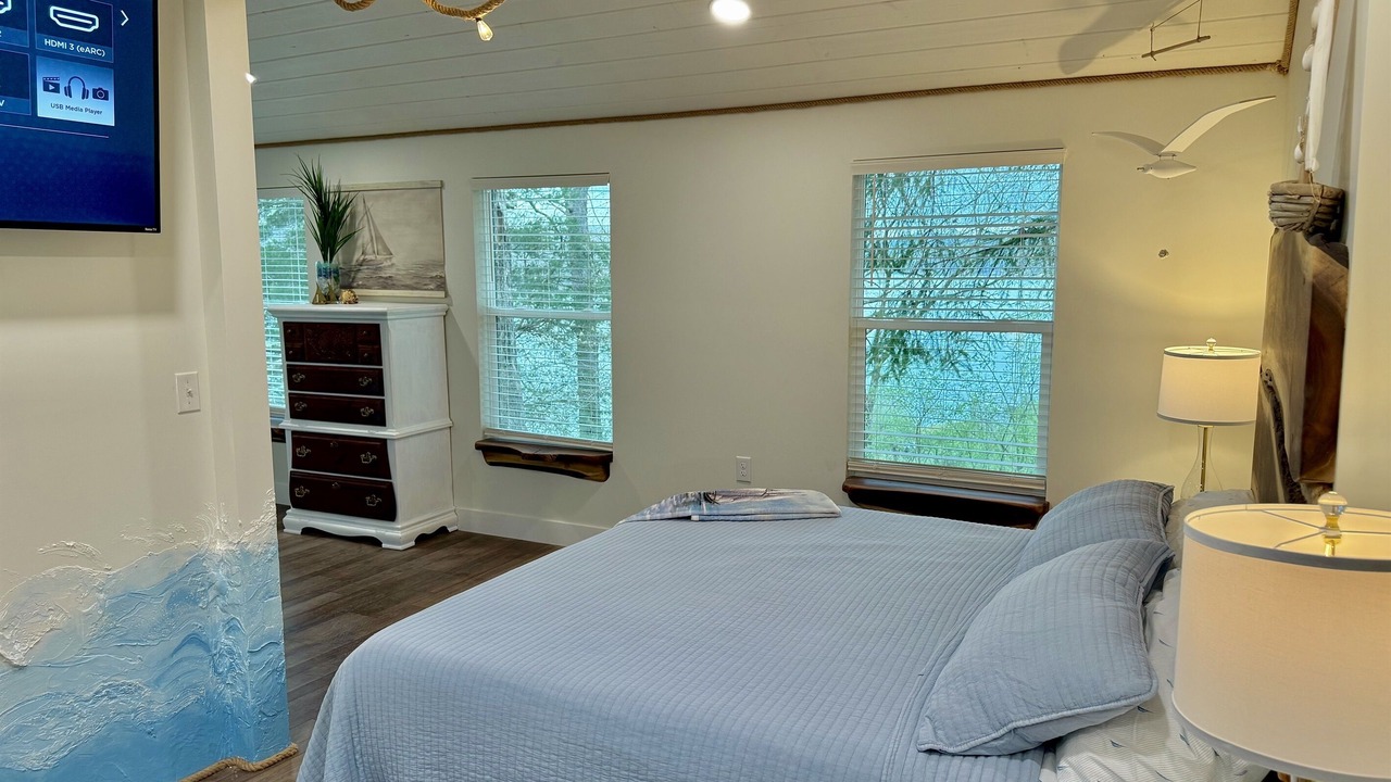 Photo of Bedroom in La Follette
