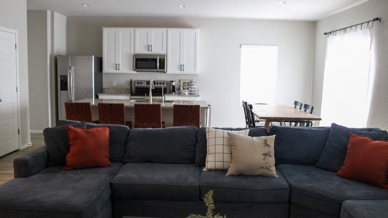 Photo of Livingroom in Medina Valley