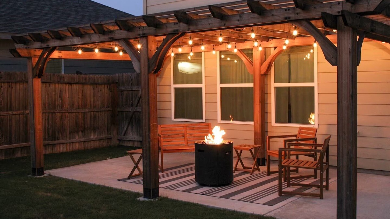 Photo of Patio Balcony in Medina Valley