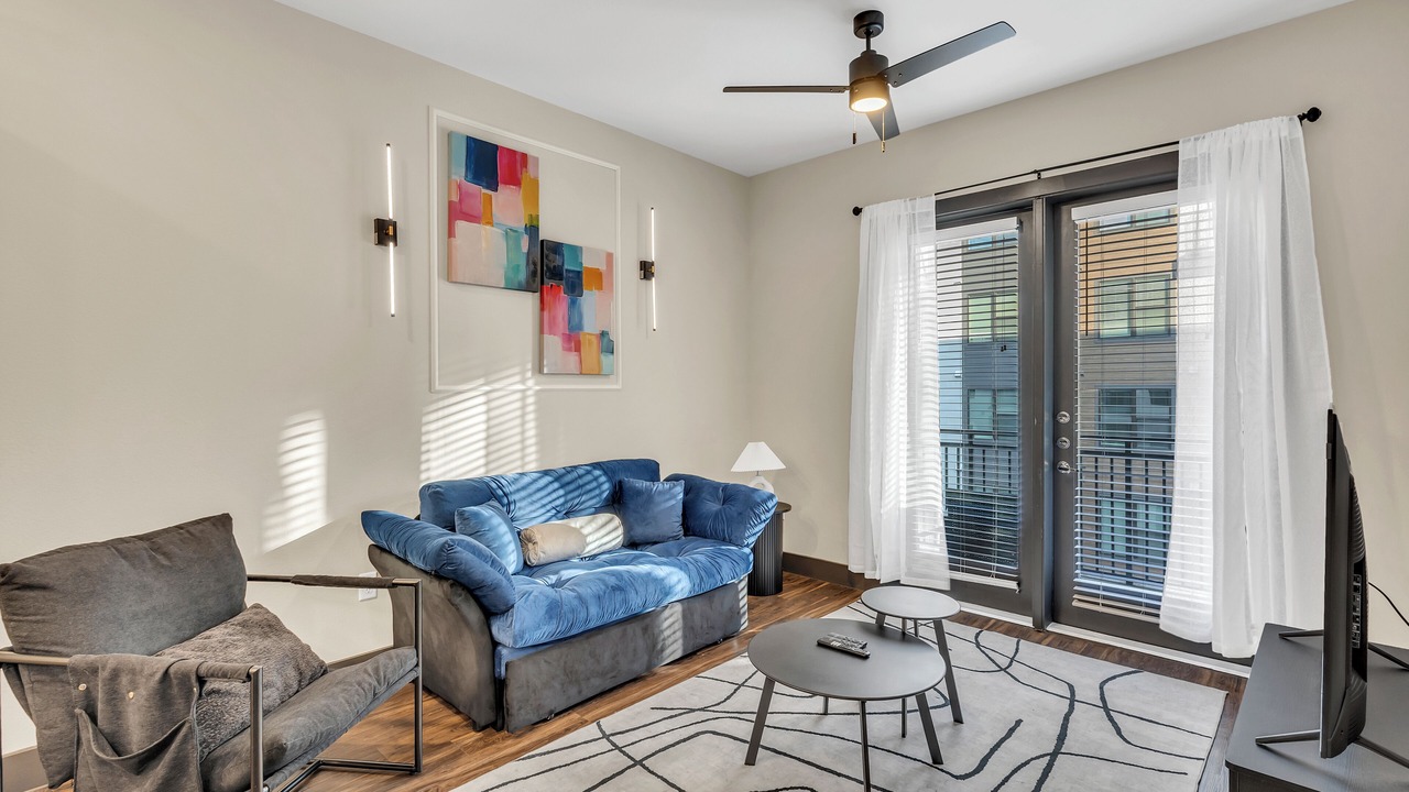 Photo of Livingroom in North Burnet