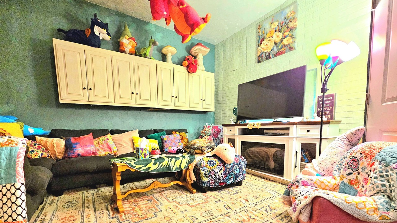 Photo of Livingroom in Midwest City