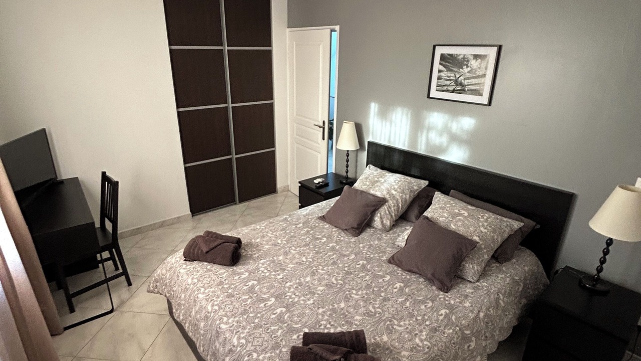 Photo of Bedroom in Mejannes-les-Ales