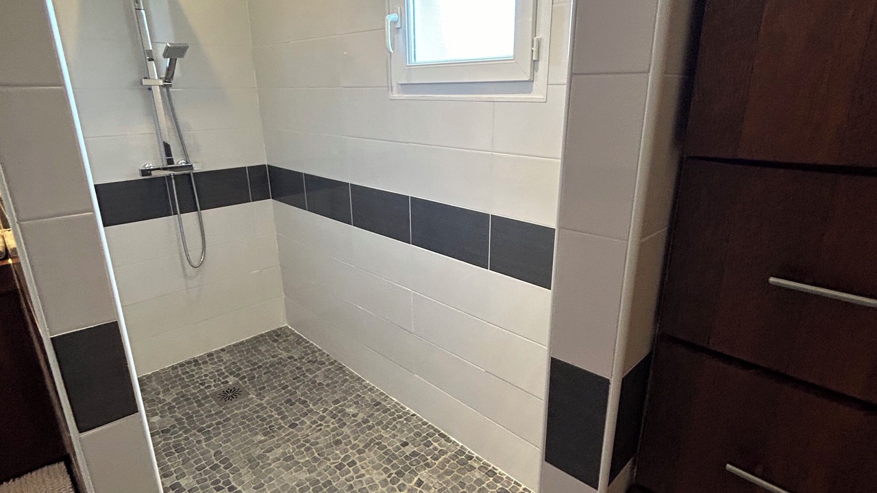 Photo of Bathroom in Mejannes-les-Ales