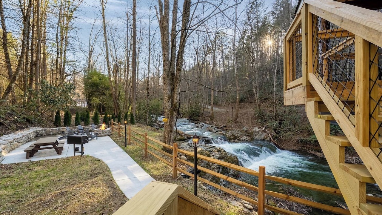 Photo of Outdoor in Rocky Grove