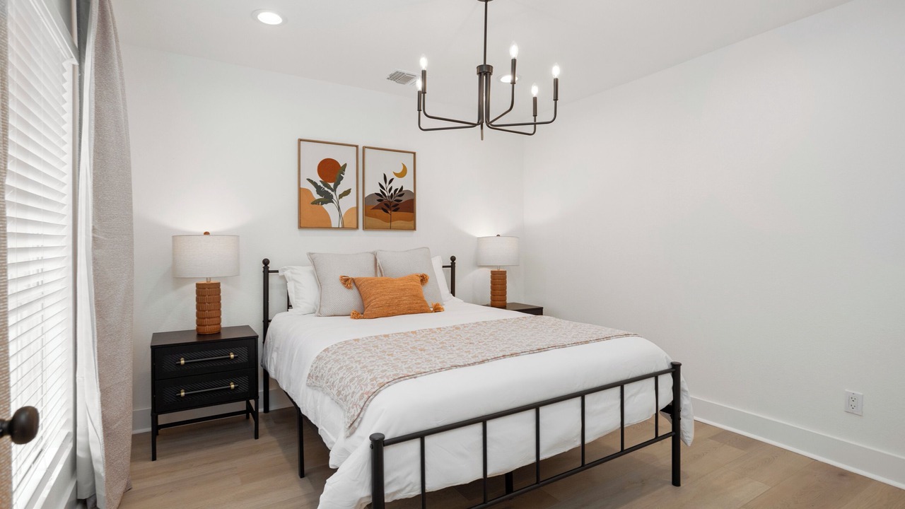 Photo of Bedroom in North San Antonio - SAT