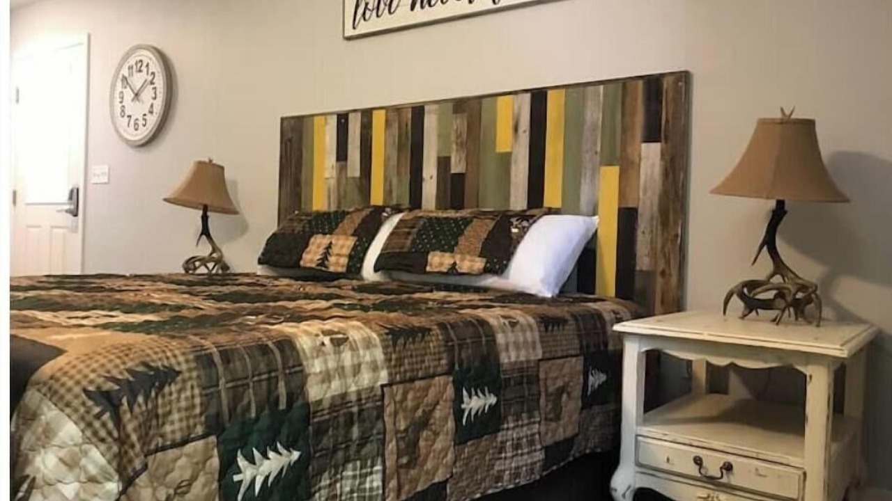 Photo of Bedroom in Van Buren