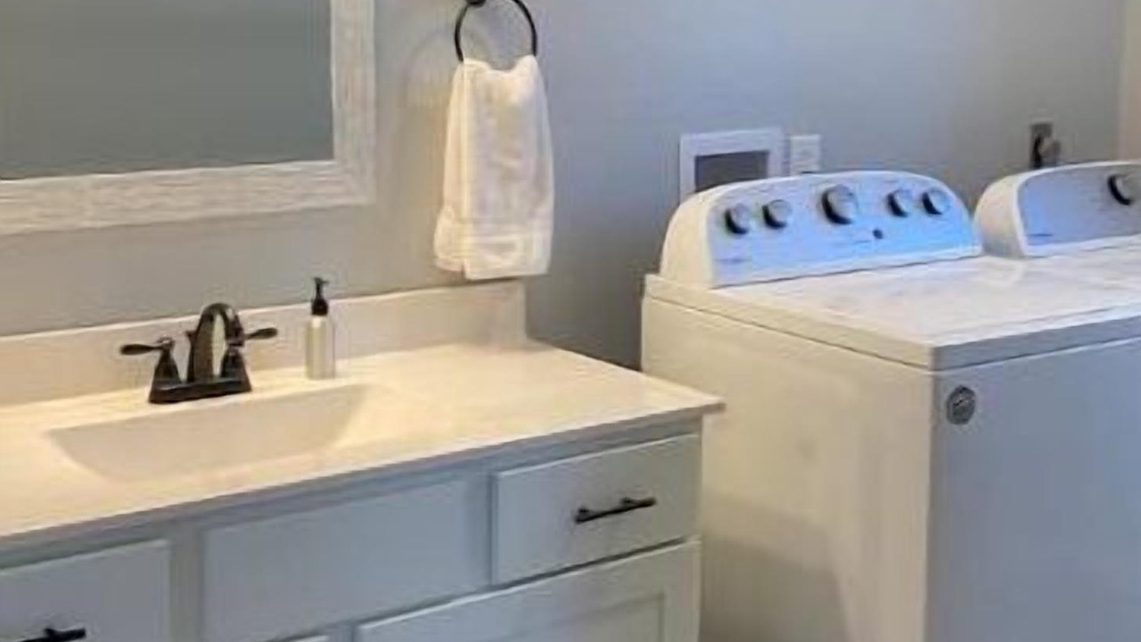 Photo of Bathroom in Van Buren