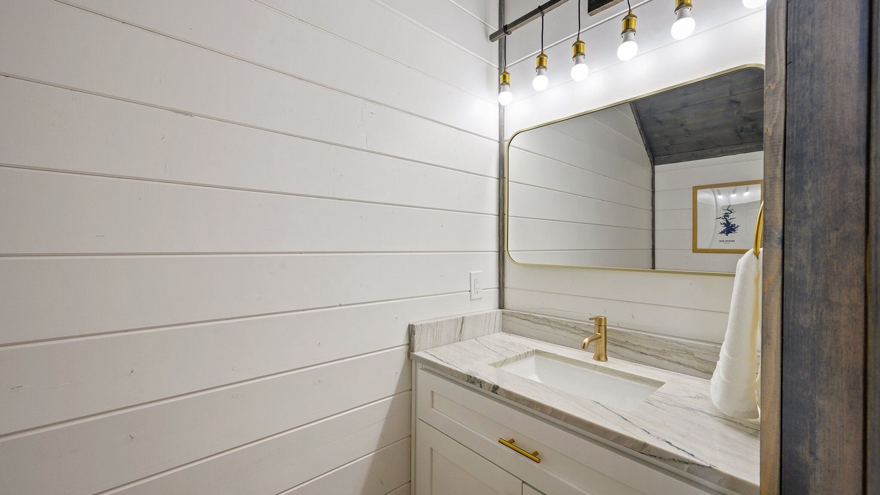 Photo of Bathroom in Pickens