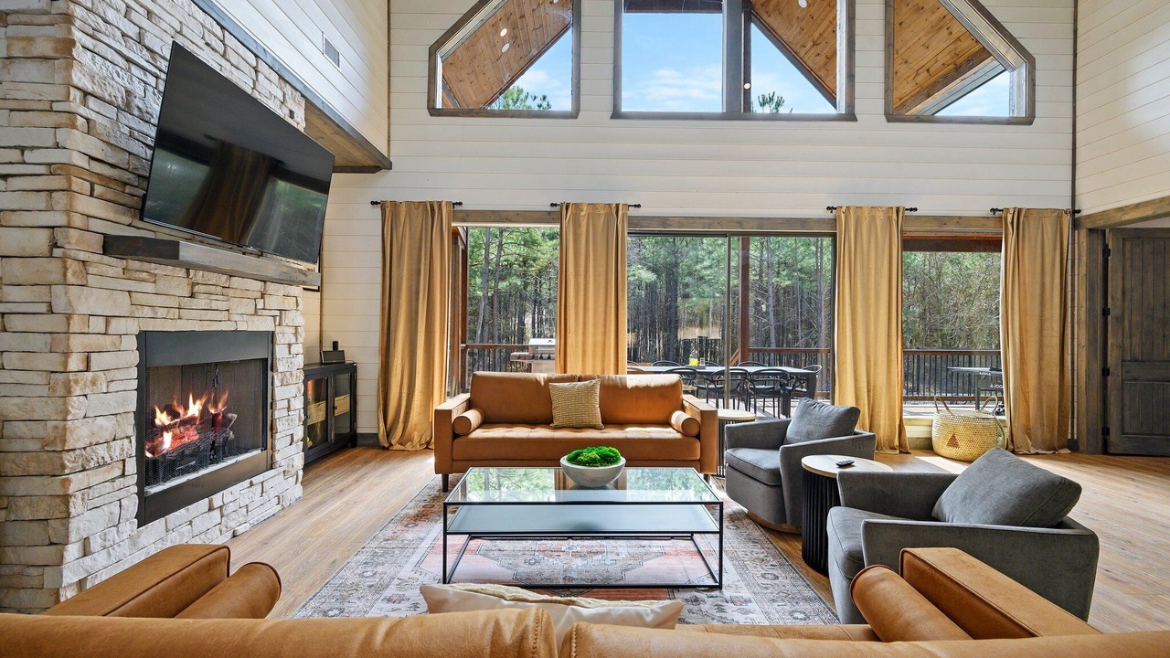 Photo of Bedroom in Pickens