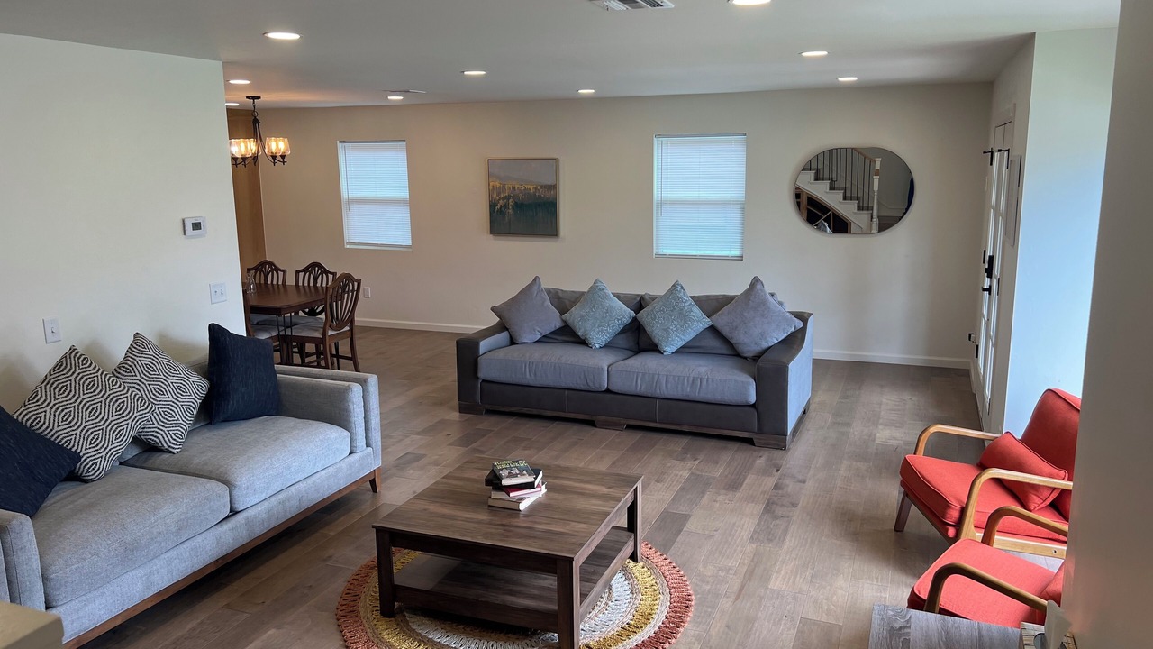 Photo of Livingroom in Central Oklahoma City