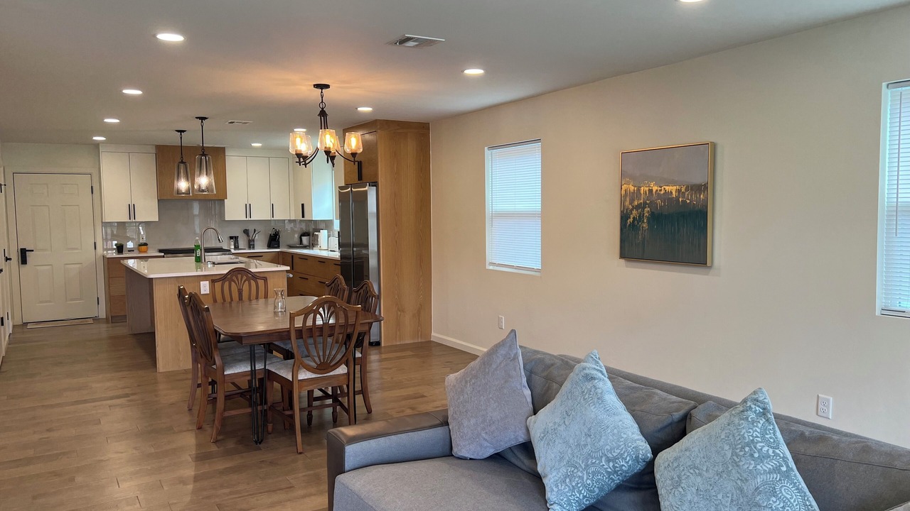 Photo of Livingroom in Central Oklahoma City