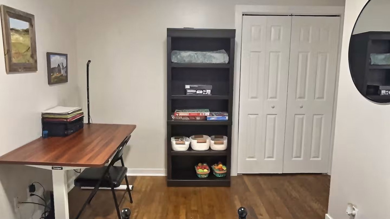 Photo of Bedroom in Blackberry