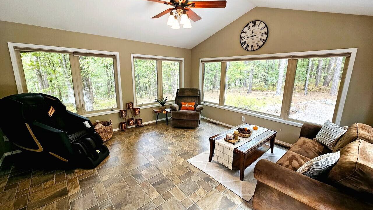 Photo of Livingroom in Hot Springs Village