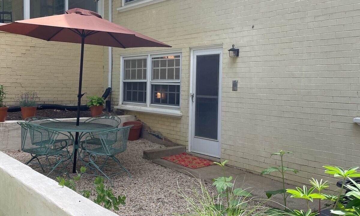 Photo of Outdoor in North Chesterfield