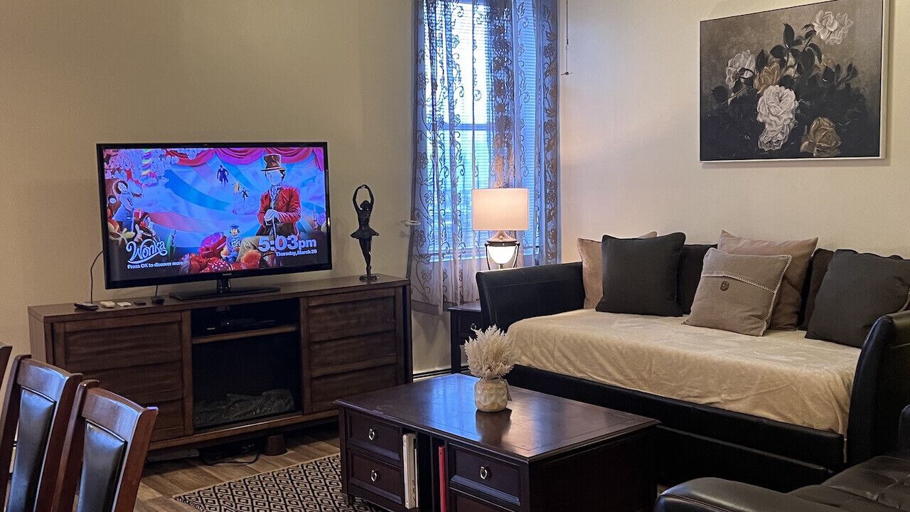 Photo of Livingroom in Union City