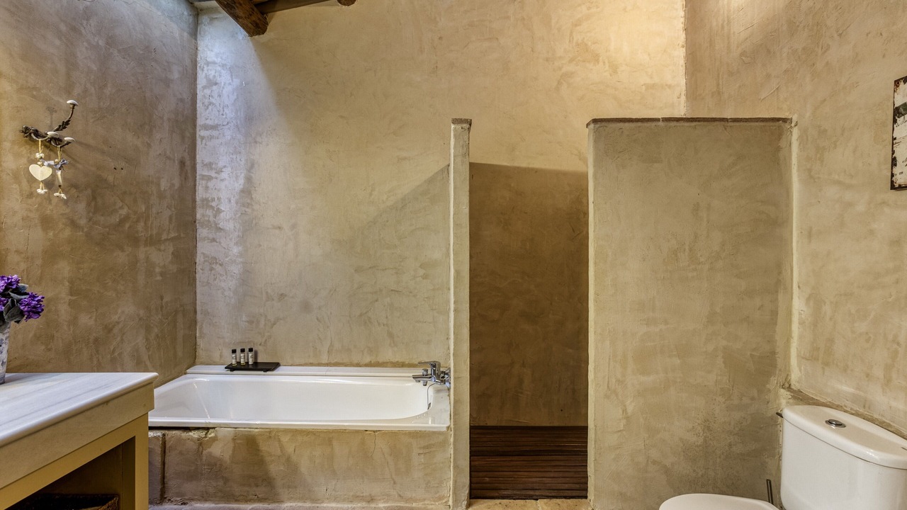 Photo of Bathroom in Riumors