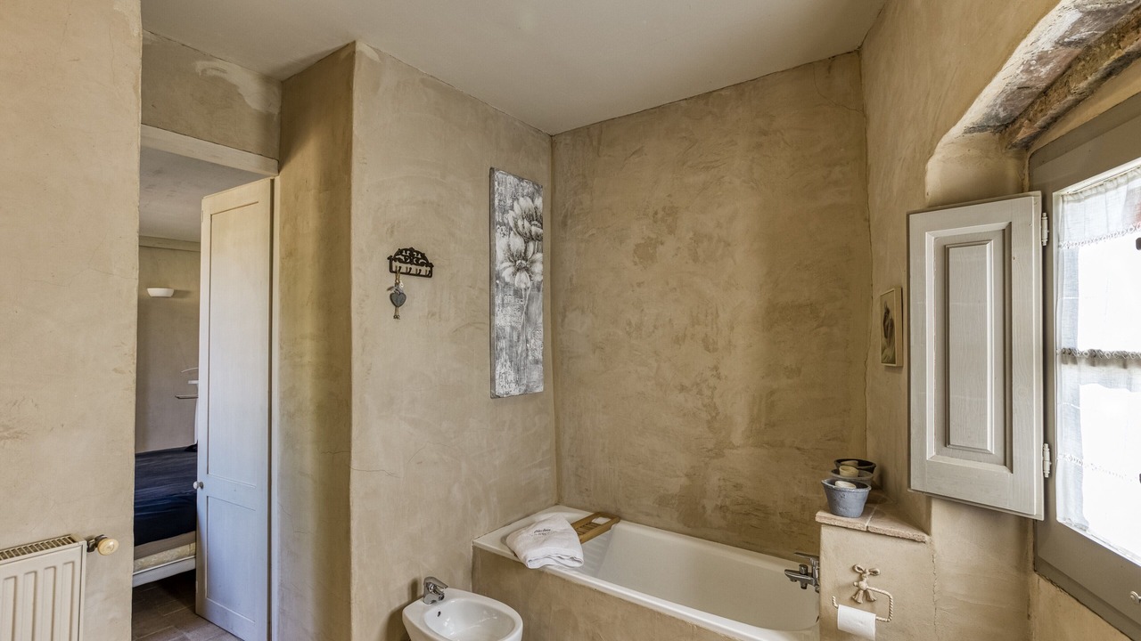 Photo of Bathroom in Riumors