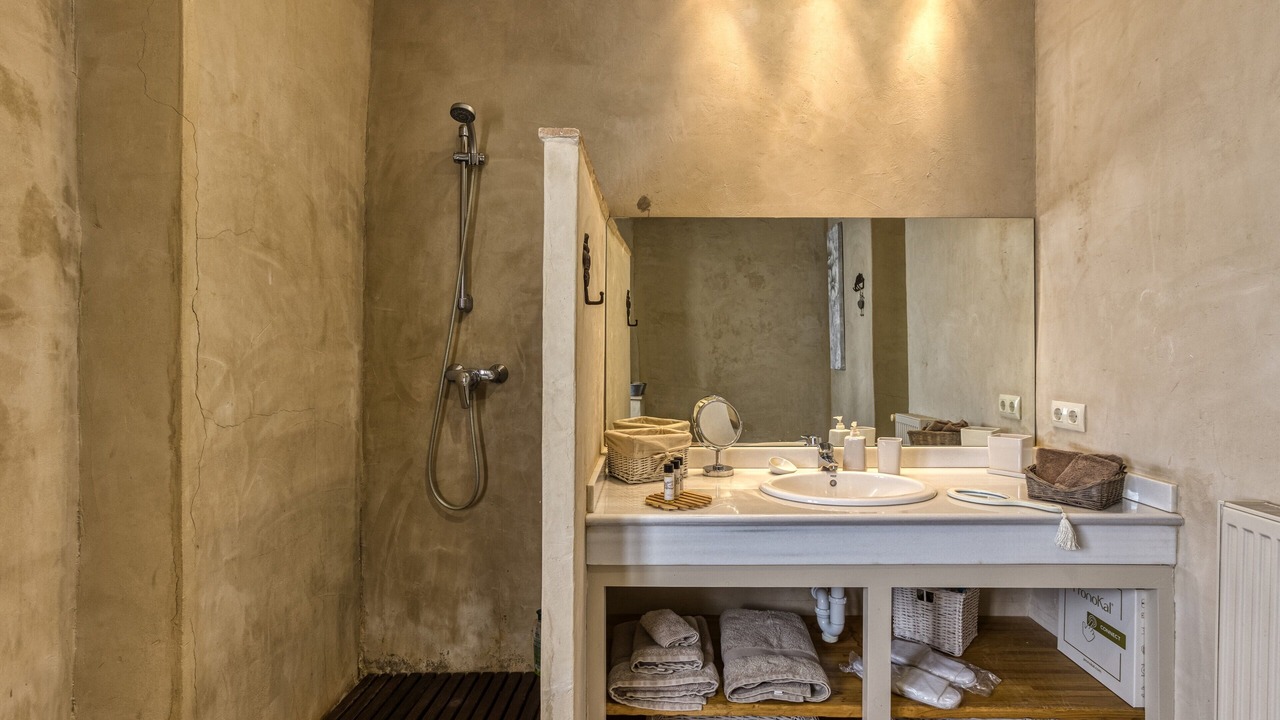 Photo of Bathroom in Riumors