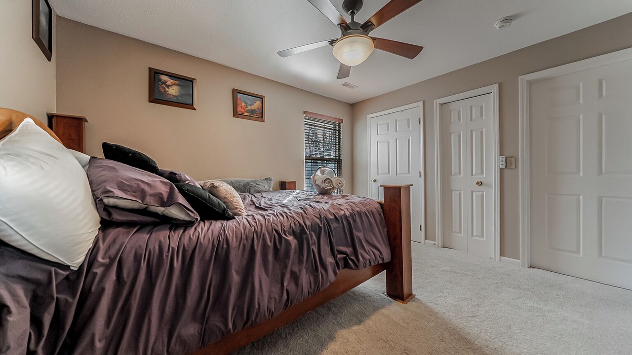 Photo of Bedroom in Fairview Park