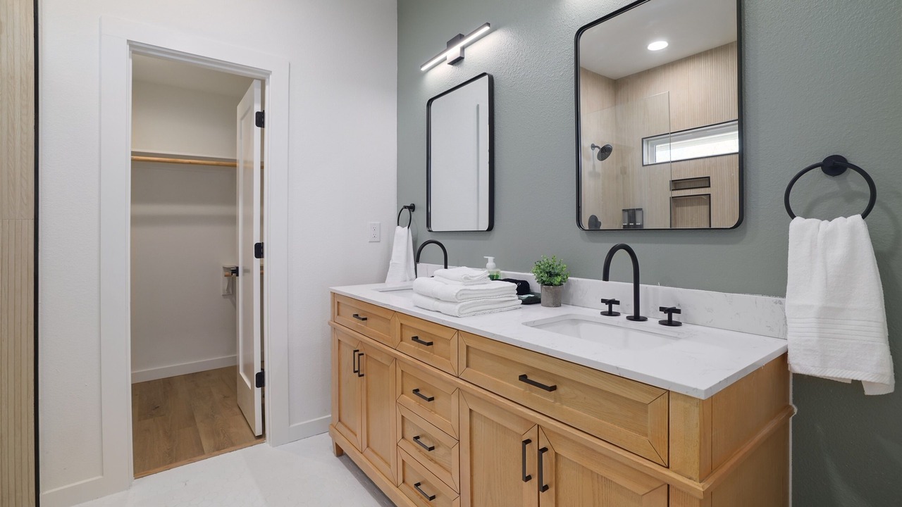Photo of Bathroom in West Oak Hill