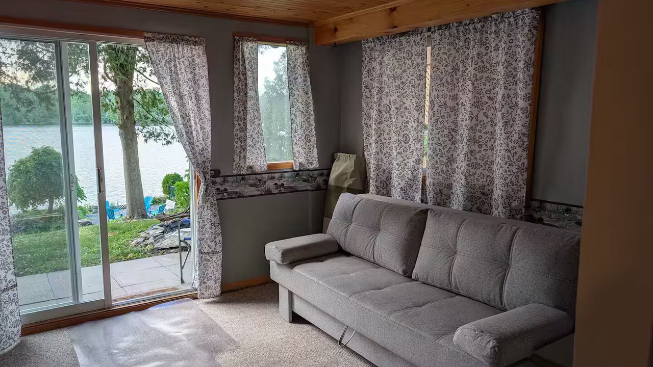 Photo of Livingroom in Hastings