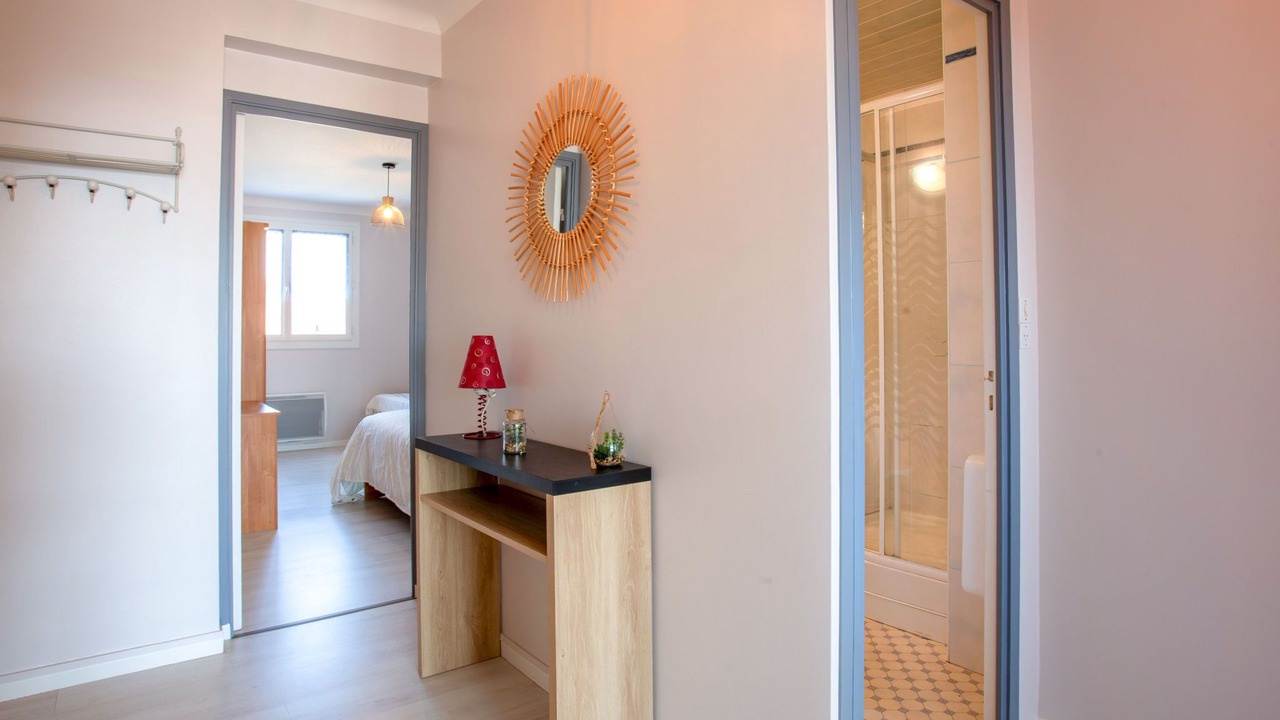 Photo of Others in La Rogere