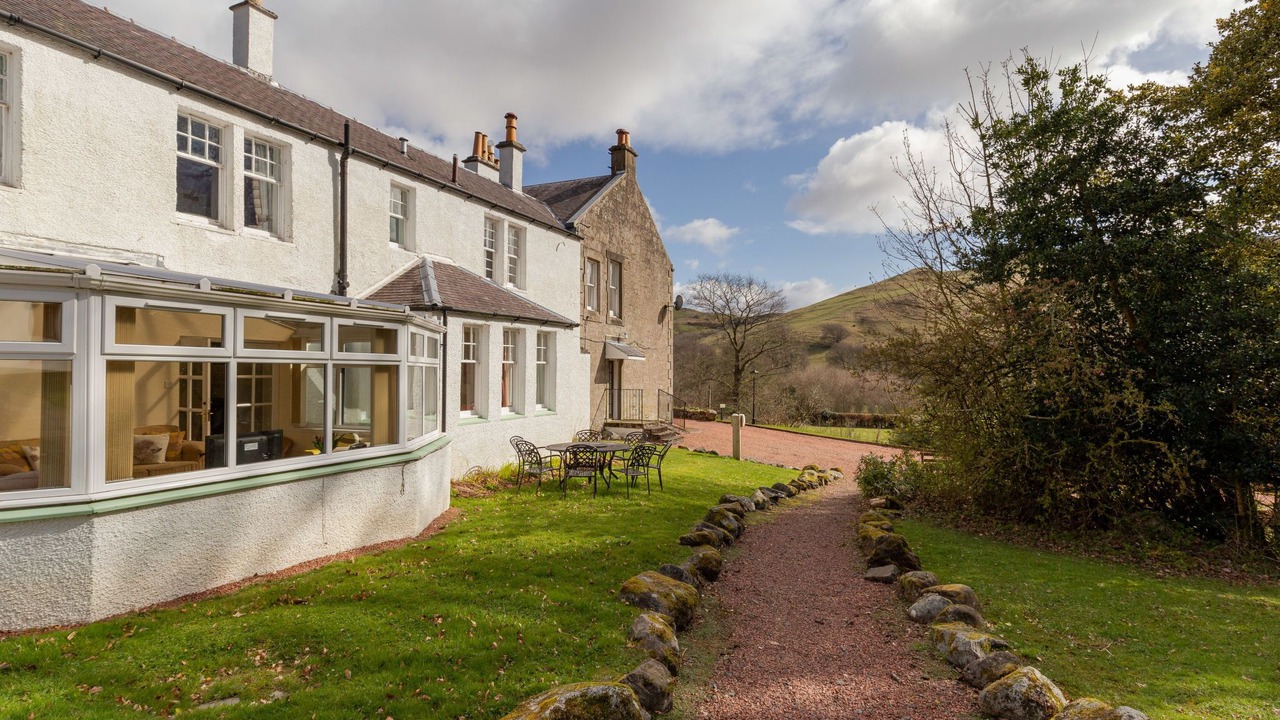 Photo of Others in Maybole