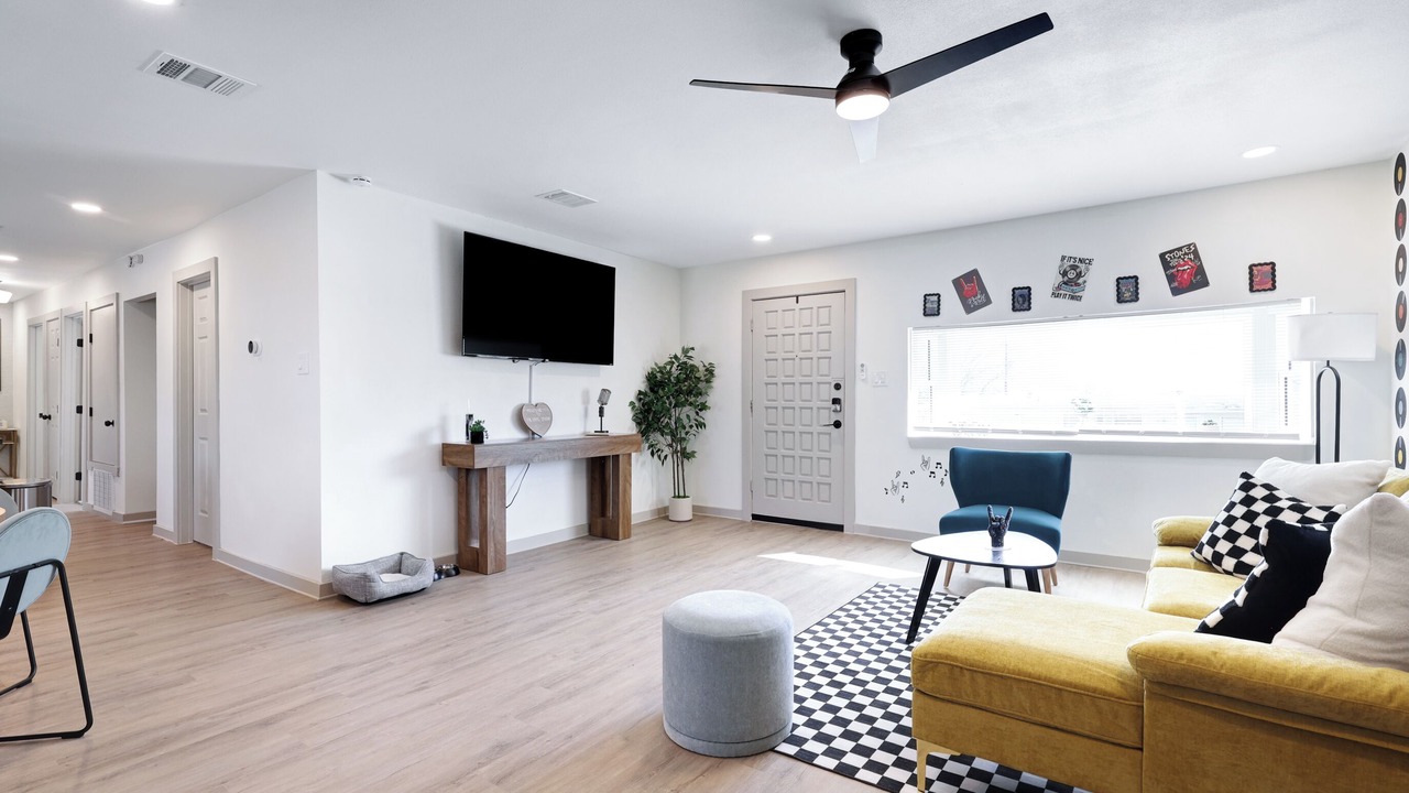 Photo of Livingroom in Southside