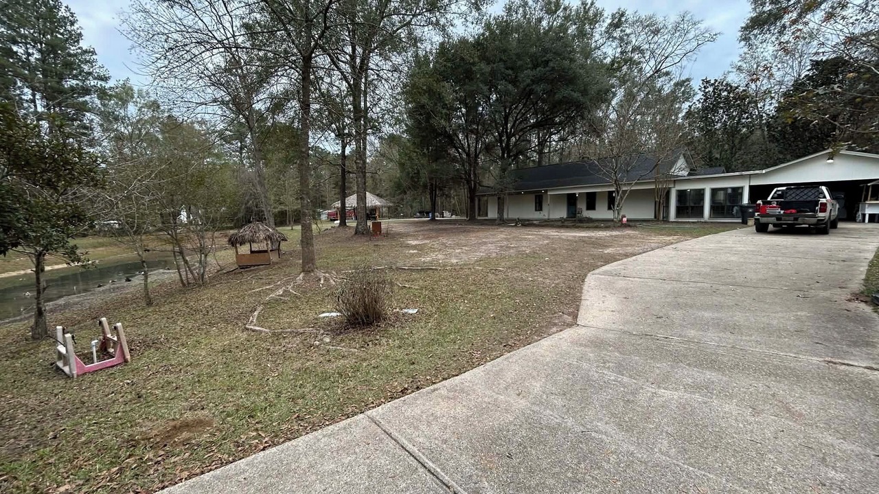 Photo of Outdoor in Purvis