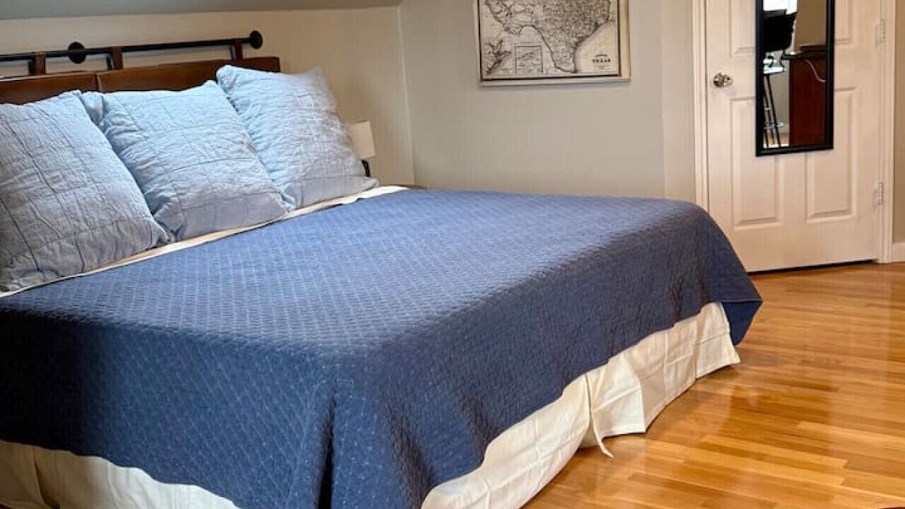 Photo of Bedroom in Argyle