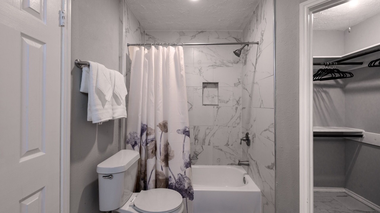 Photo of Bathroom in Barker
