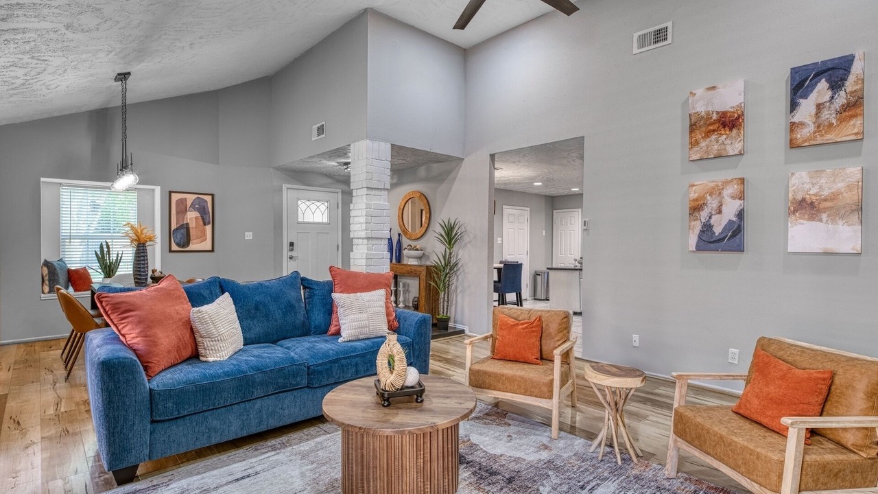 Photo of Livingroom in Barker