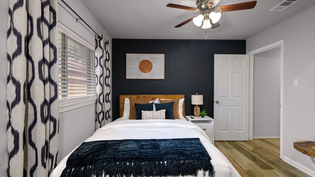 Photo of Bedroom in Barker