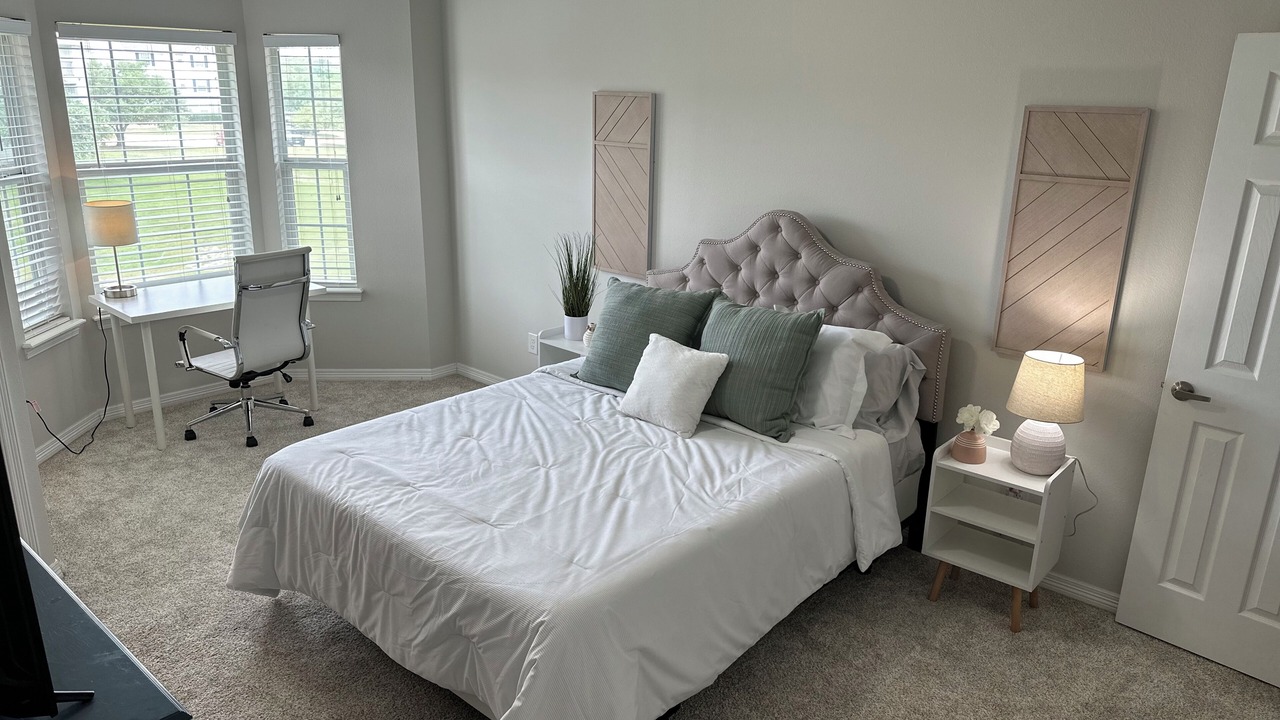 Photo of Bedroom in College Station