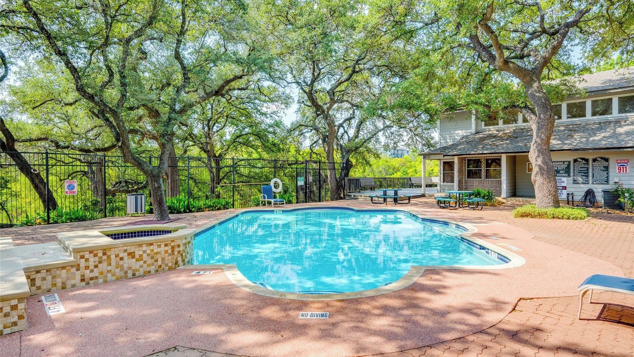 Photo of Outdoor in Village At Walnut Creek