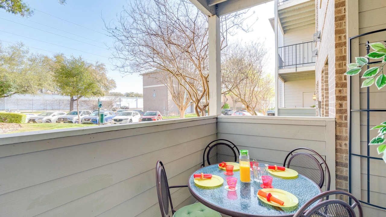 Photo of Outdoor in Village At Walnut Creek