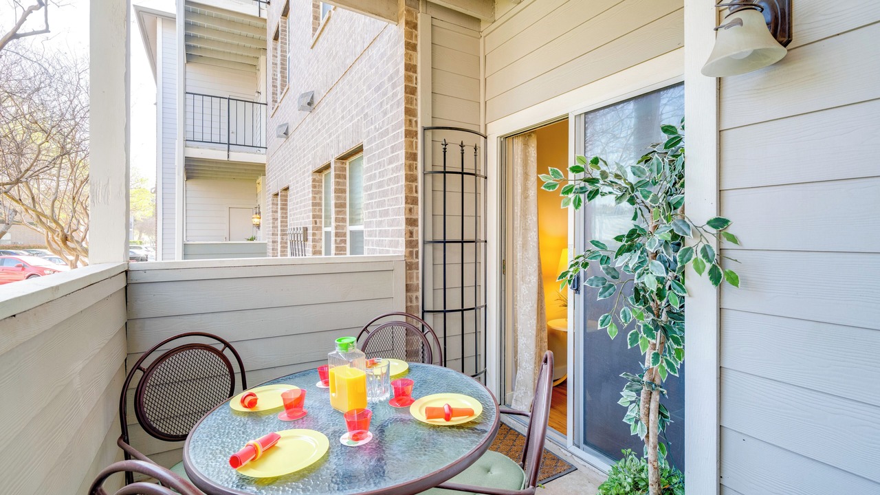 Photo of Outdoor in Village At Walnut Creek