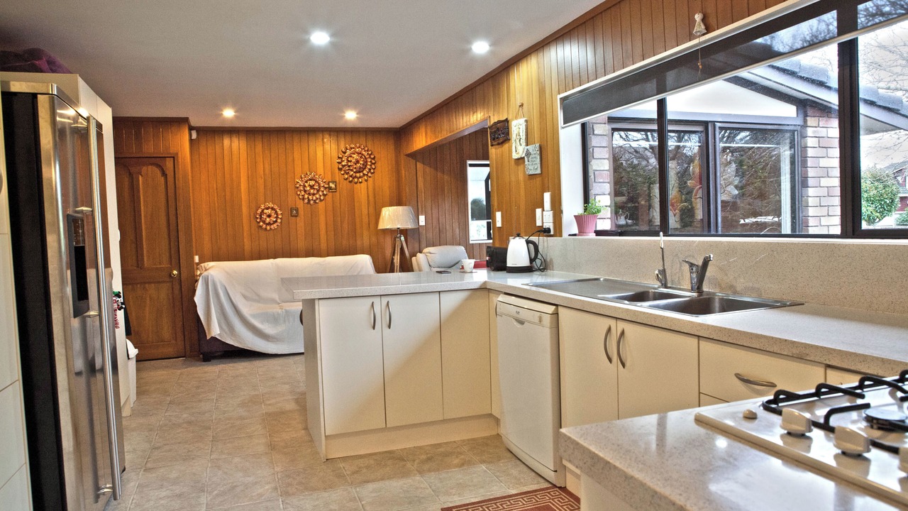 Photo of Kitchen in West Harbour